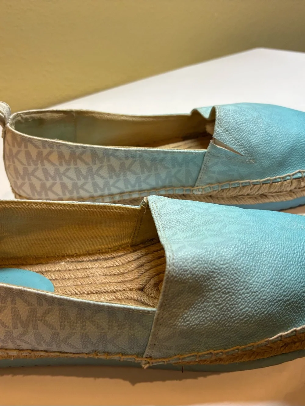 Michael Kors Turquoise Espadrille Slip-On Flats Size 10